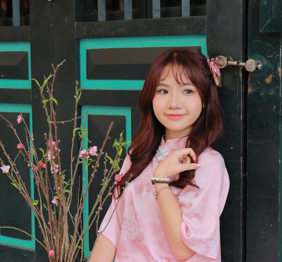 Niềm tin và kỳ vọng của những nữ cử tri lần đầu đi bầu cử- Ảnh 3.