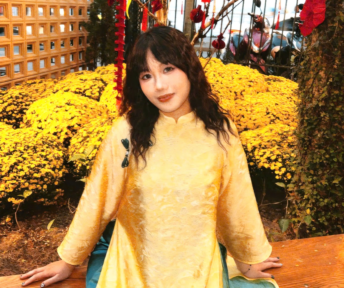 Niềm tin và kỳ vọng của những nữ cử tri lần đầu đi bầu cử- Ảnh 1.