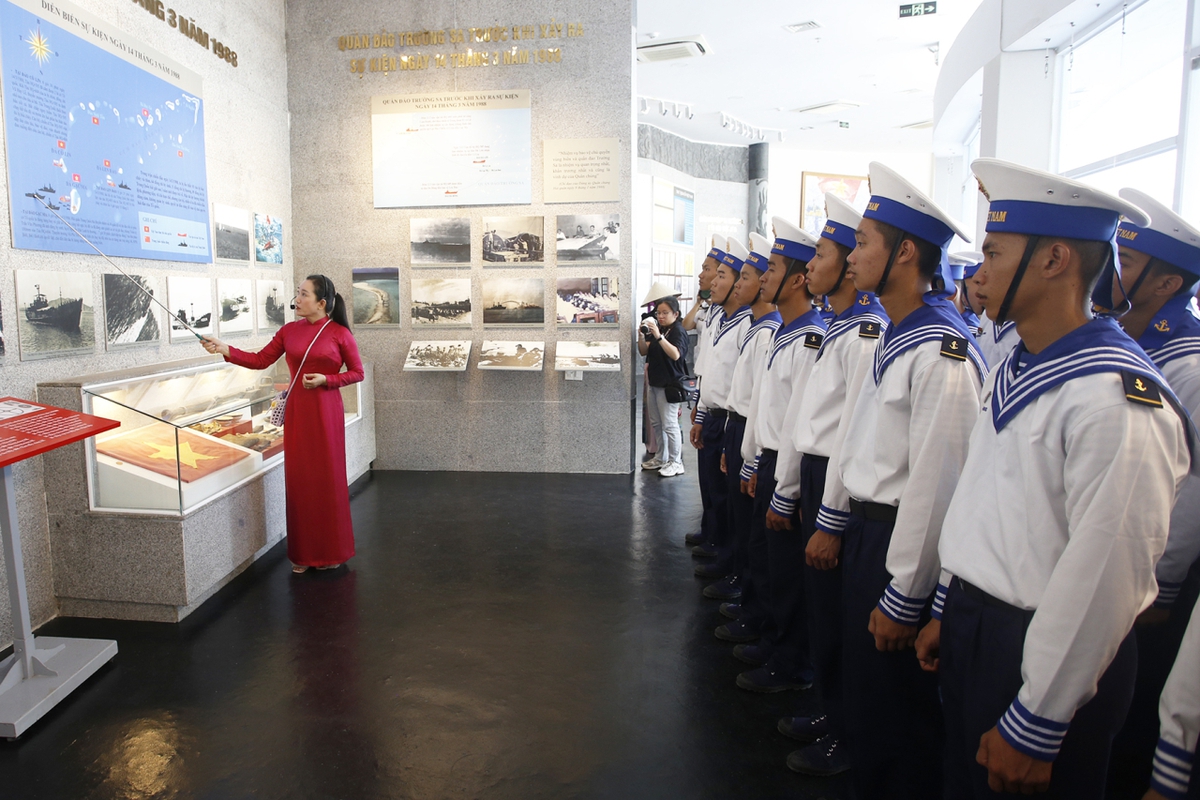 Vọng mãi lời thề giữ biển đảo Gạc Ma- Ảnh 4.