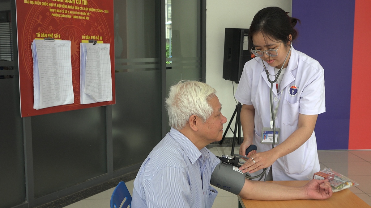 Hà Nội chủ động bảo đảm y tế cho ngày bầu cử- Ảnh 3.