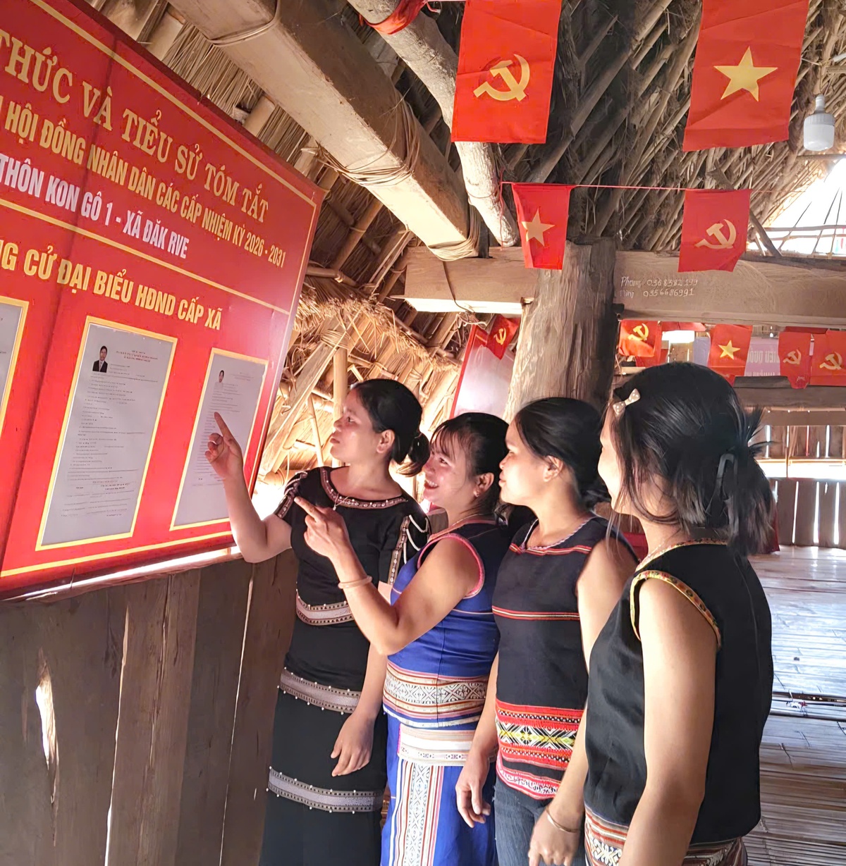 16 nữ ứng cử viên trúng cử đại biểu HĐND tỉnh Quảng Ngãi- Ảnh 1.