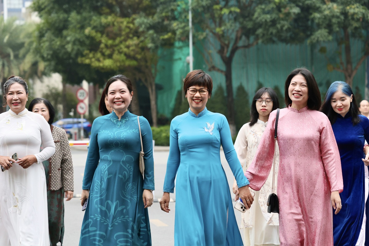 Cả nước rộn ràng bước vào Ngày bầu cử- Ảnh 4. Cả nước rộn ràng bước vào Ngày bầu cử- Ảnh 4.