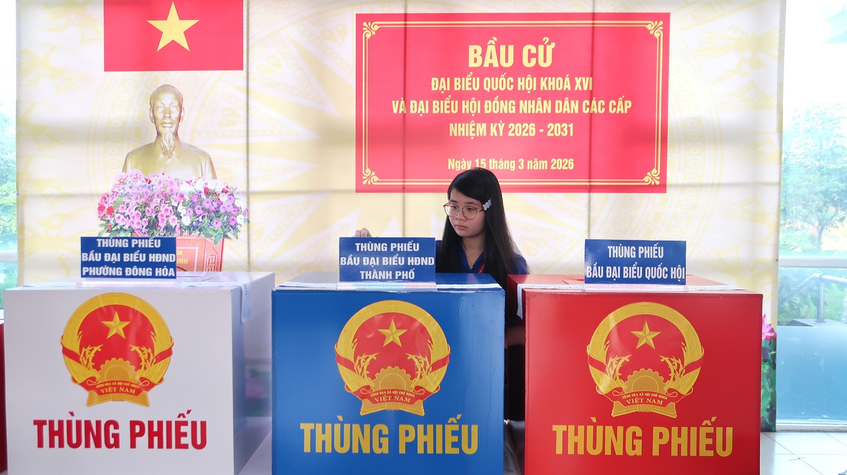 TPHCM: Gần 22.000 cử tri là sinh viên thực hiện quyền công dân- Ảnh 4.