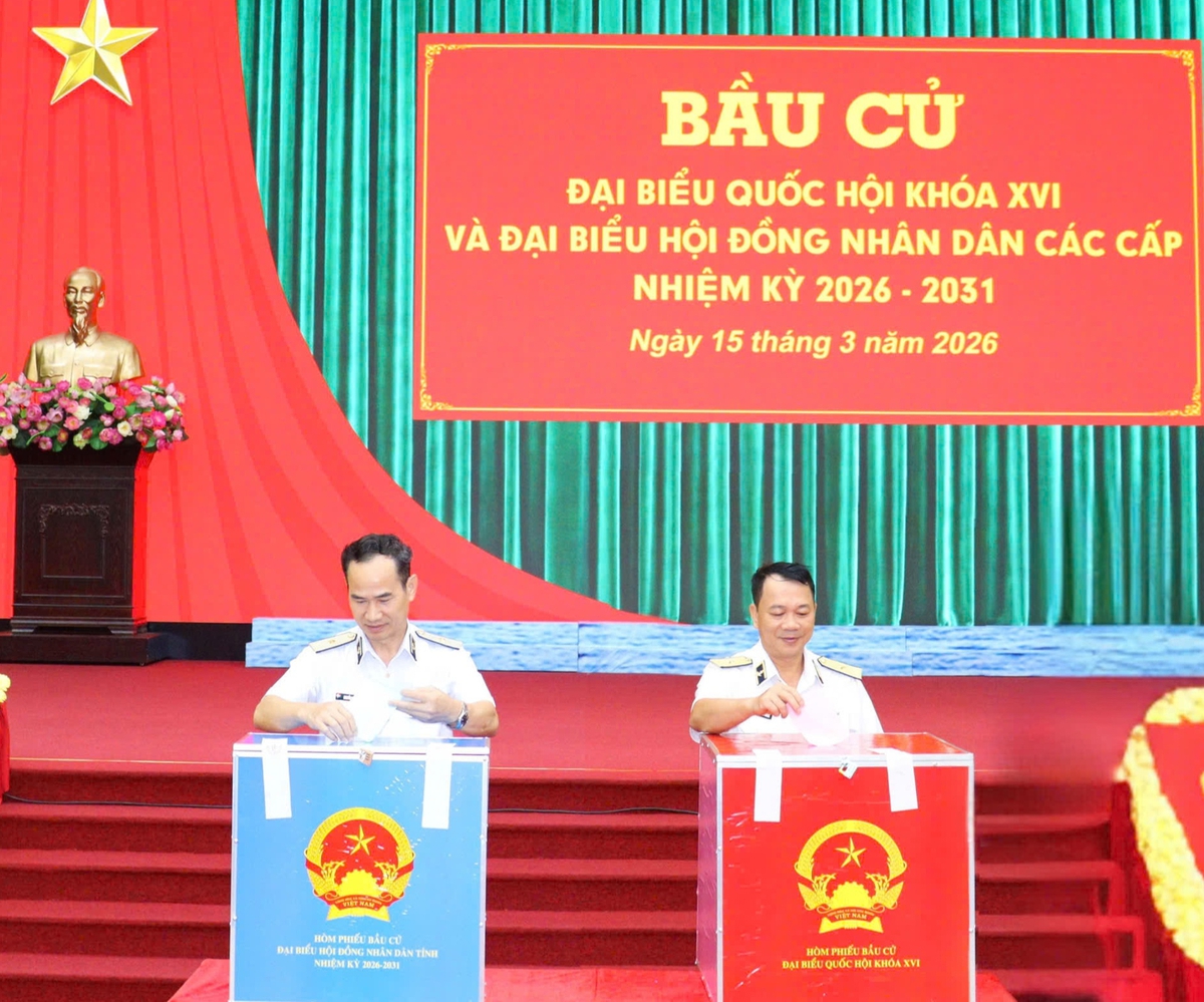 Học viện Hải quân ứng dụng công nghệ số trong kiểm phiếu bầu cử- Ảnh 1.