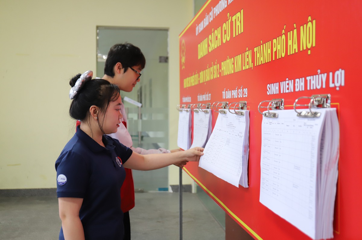 Niềm tự hào của những cử tri trẻ trong ngày hội non sông- Ảnh 2.