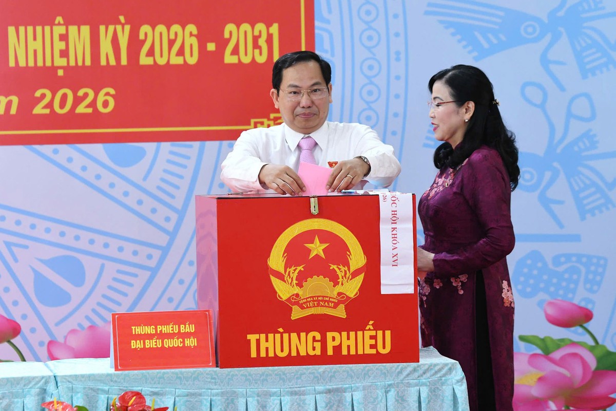 TPHCM: Không khí tại 5.068 khu vực bỏ phiếu thực sự là ngày hội của toàn dân- Ảnh 2.