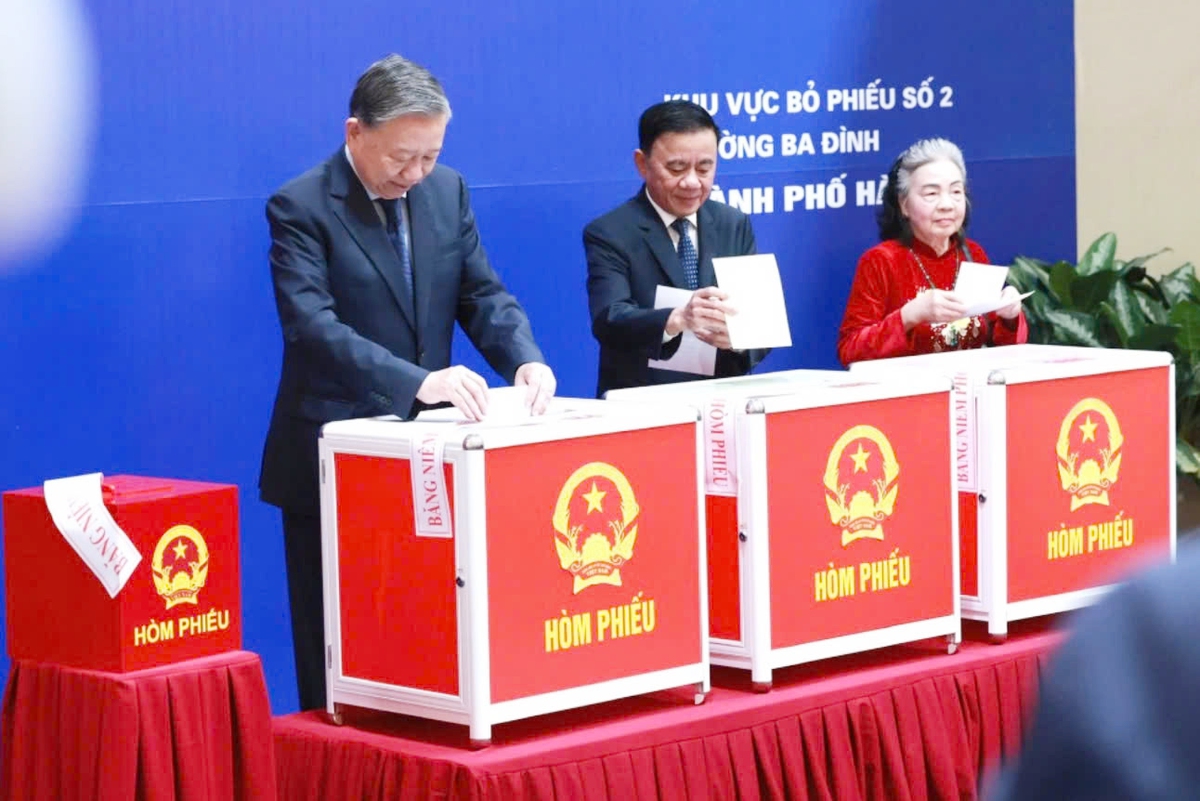 Tổng Bí thư Tô Lâm: "Bầu cử là ngày hội lớn để Nhân dân lựa chọn người mình tín nhiệm"- Ảnh 5.