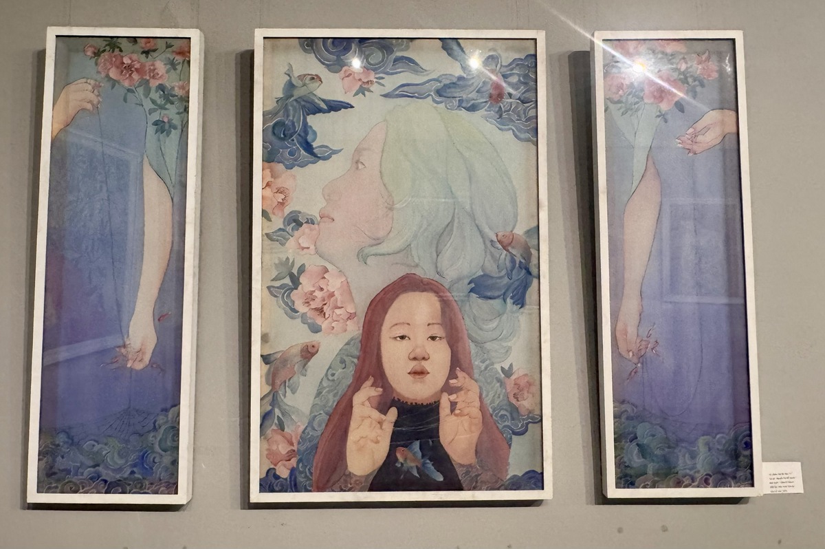 Tác phẩm "Dệt sắc màu tơ". Ảnh: Hồ Lam