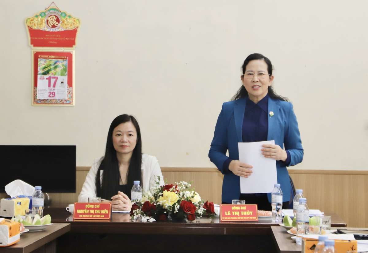 TYM cần giúp phụ nữ nông thôn tự tin tiếp cận nguồn vốn chính thống để tránh xa tín dụng đen- Ảnh 6.