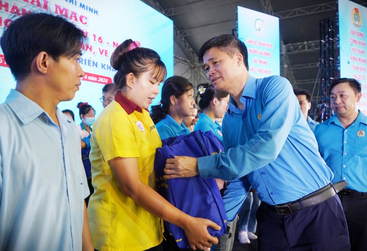 Nhiều hoạt động thiết thực chăm lo người lao động trong Tháng Công nhân 2026- Ảnh 1.