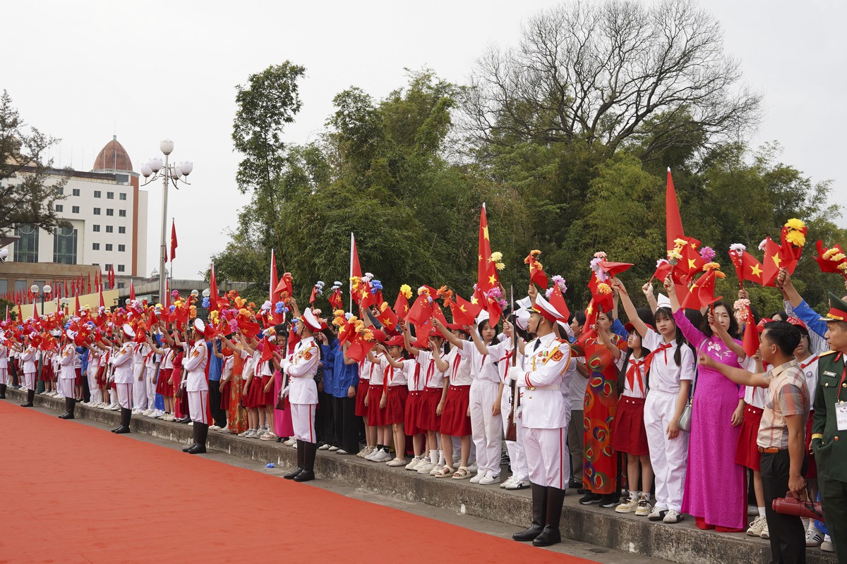 Chính thức diễn ra Giao lưu hữu nghị Quốc phòng biên giới Việt Nam - Trung Quốc lần thứ 10- Ảnh 6.