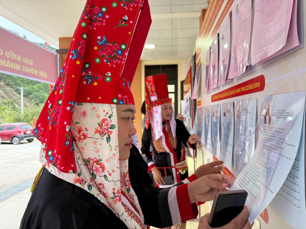 25 nữ ứng cử viên trúng cử đại biểu HĐND tỉnh Quảng Ninh nhiệm kỳ 2026 - 2031- Ảnh 1.