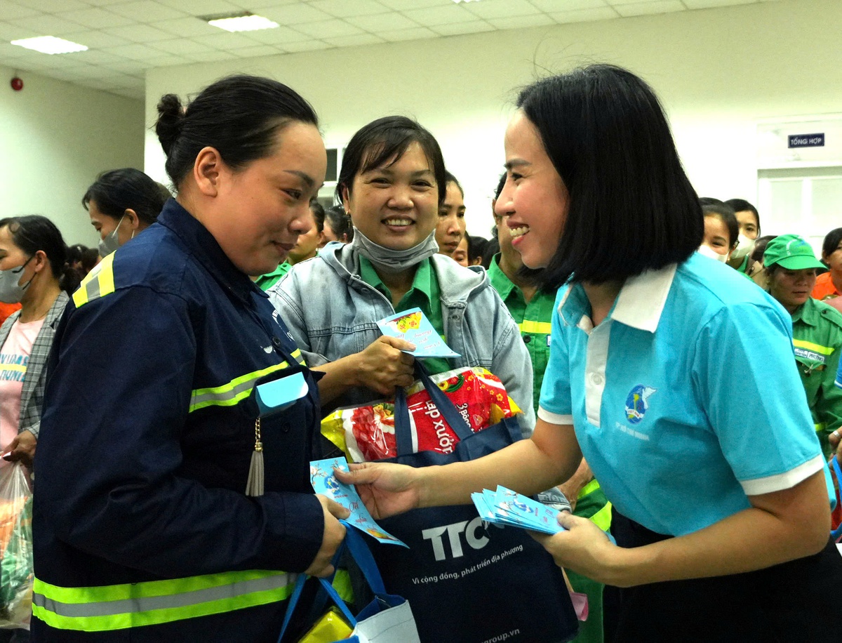 Cam kết hành động của Chủ tịch Hội LHPN TPHCM khi ứng cử Đại biểu Quốc hội khóa XVI- Ảnh 1.