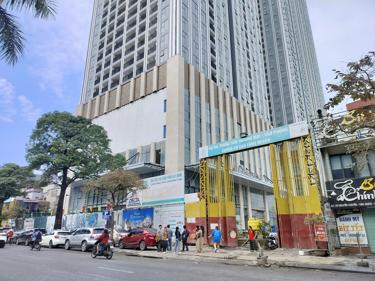 190 căn hộ tại dự án Grand Sunlake rơi vào vòng xoáy tranh chấp, khách hàng kêu cứu- Ảnh 1.