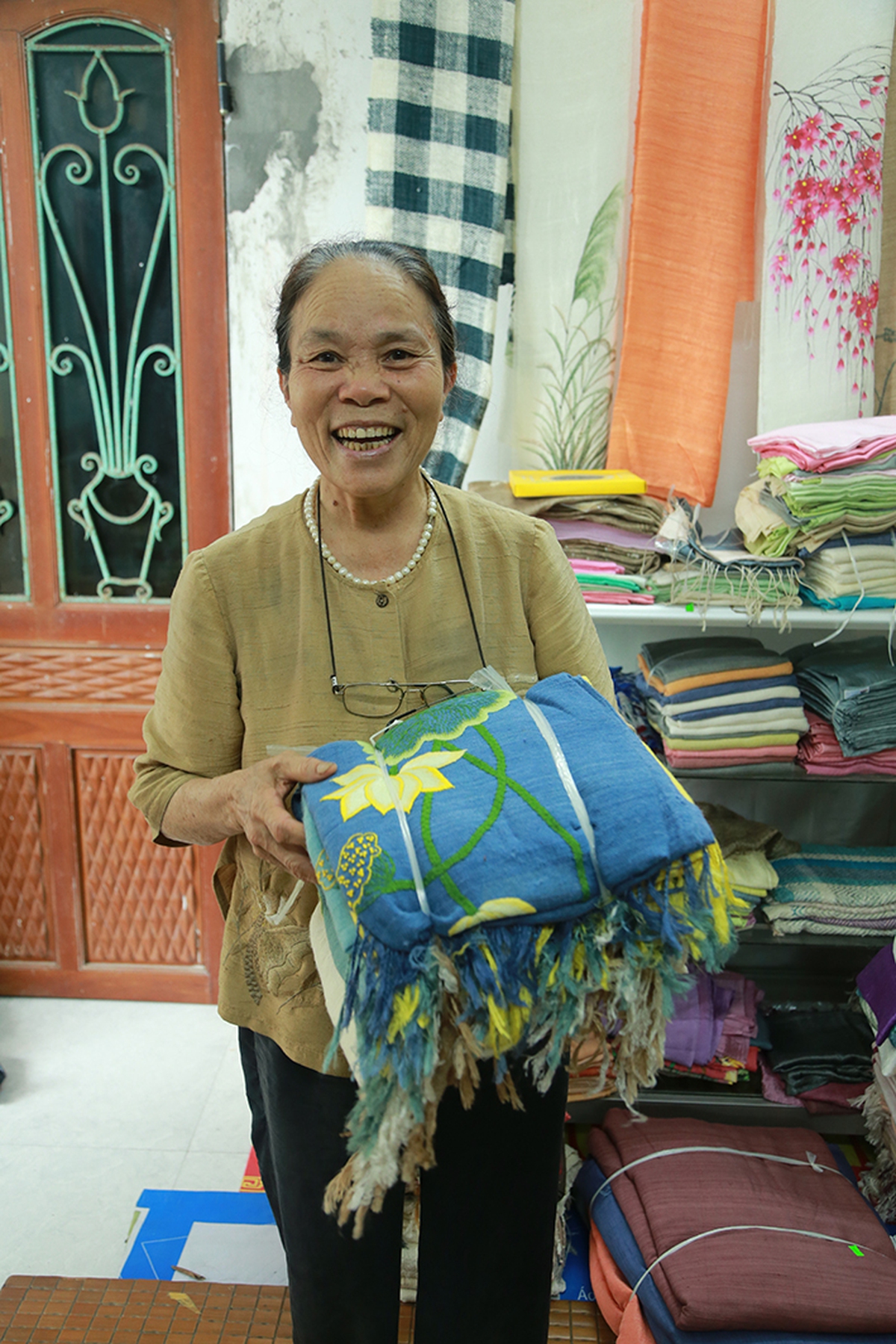 Nghệ nhân Phan Thị Thuận