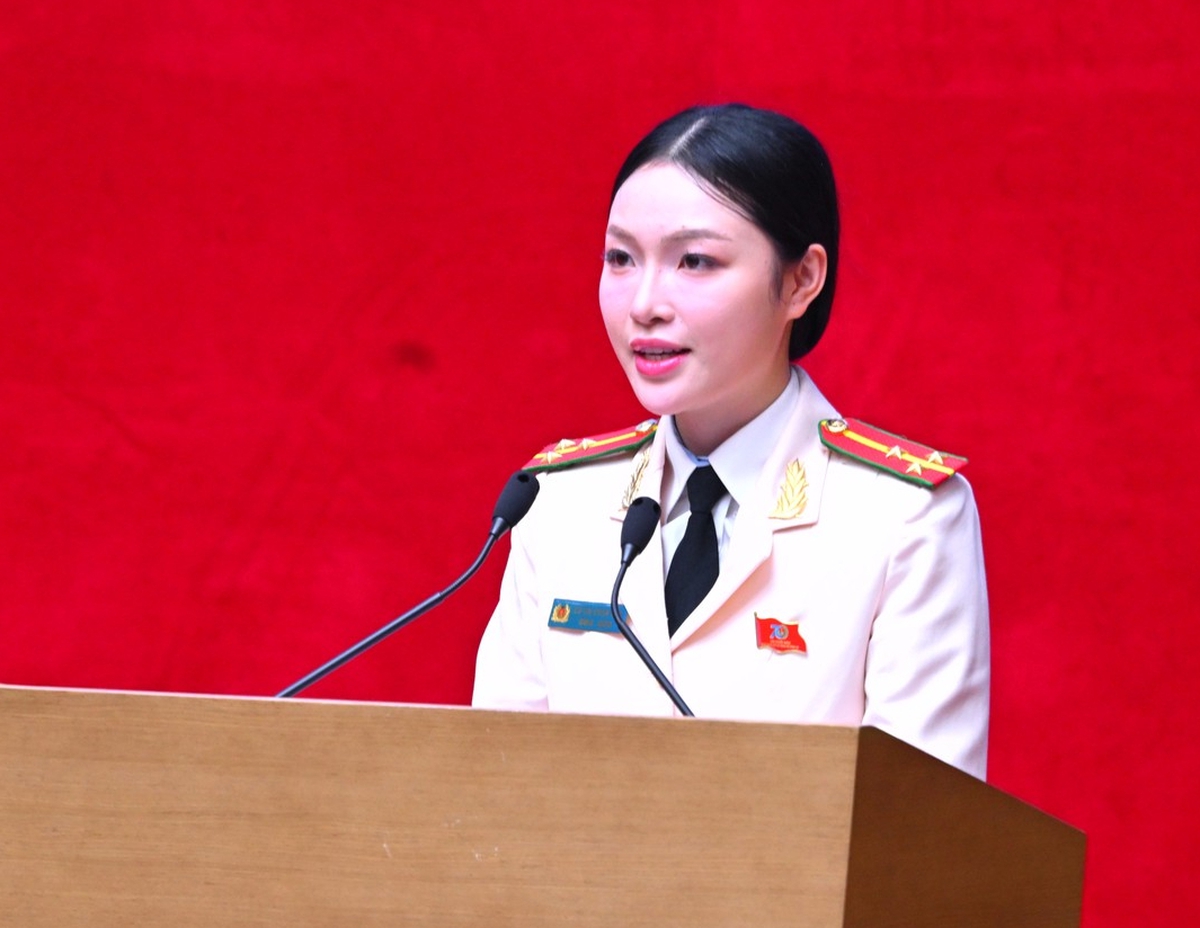 Đoàn Thanh niên Bộ Công an đón nhận Huân chương Bảo vệ Tổ quốc hạng Nhất- Ảnh 3.