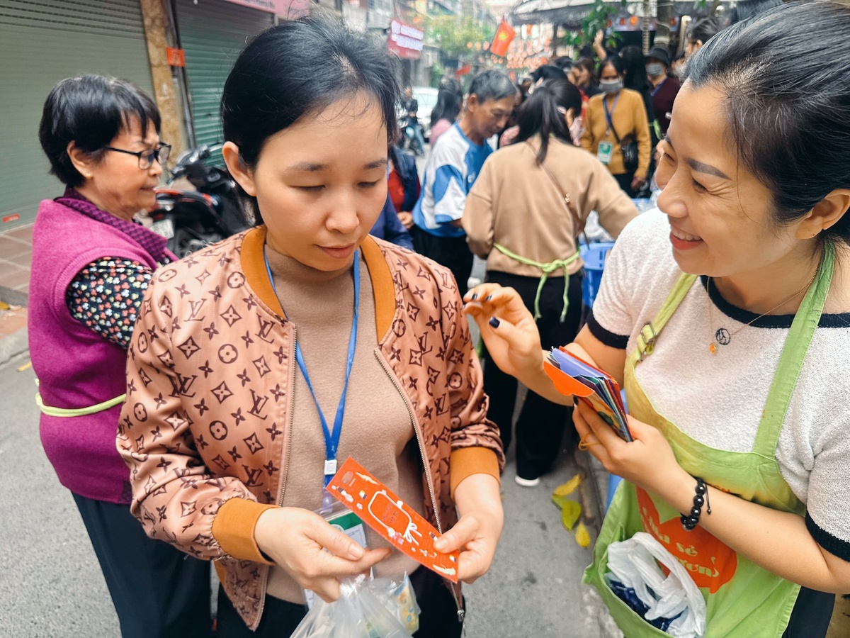 10 năm gửi lòng tốt vào "Ngân hàng tích phước"- Ảnh 8.