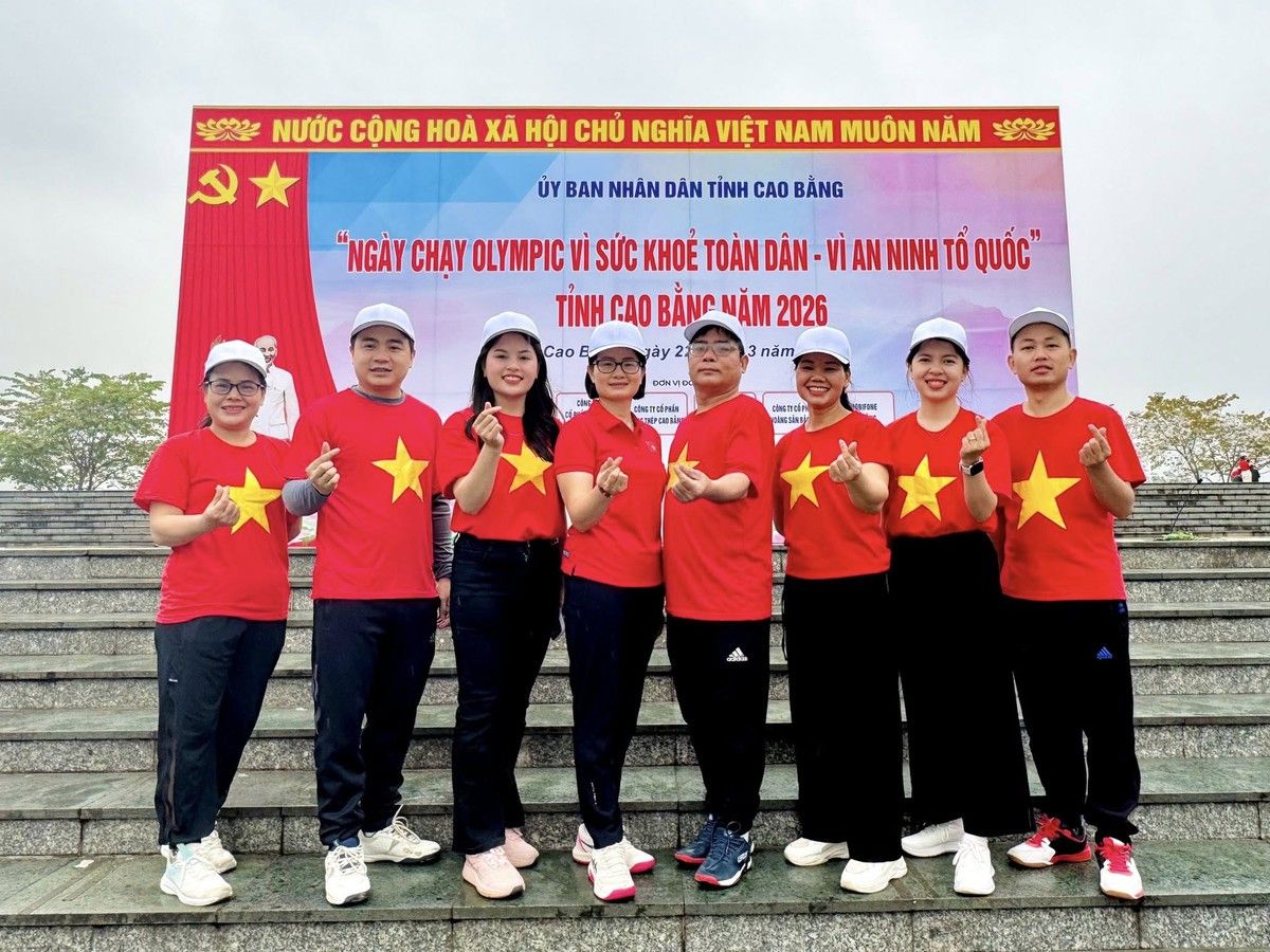 Phụ nữ Lạng Sơn và Cao Bằng hào hứng tham gia "Ngày chạy Olympic"- Ảnh 5.