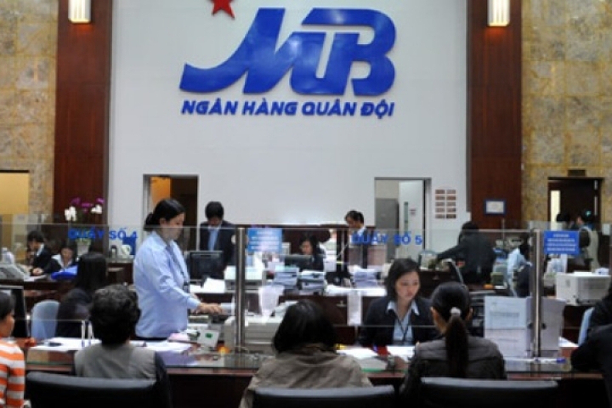 Lãi suất huy động tăng nóng: Cuộc đua ngầm trong hệ thống ngân hàng và áp lực thanh khoản gia tăng- Ảnh 2.