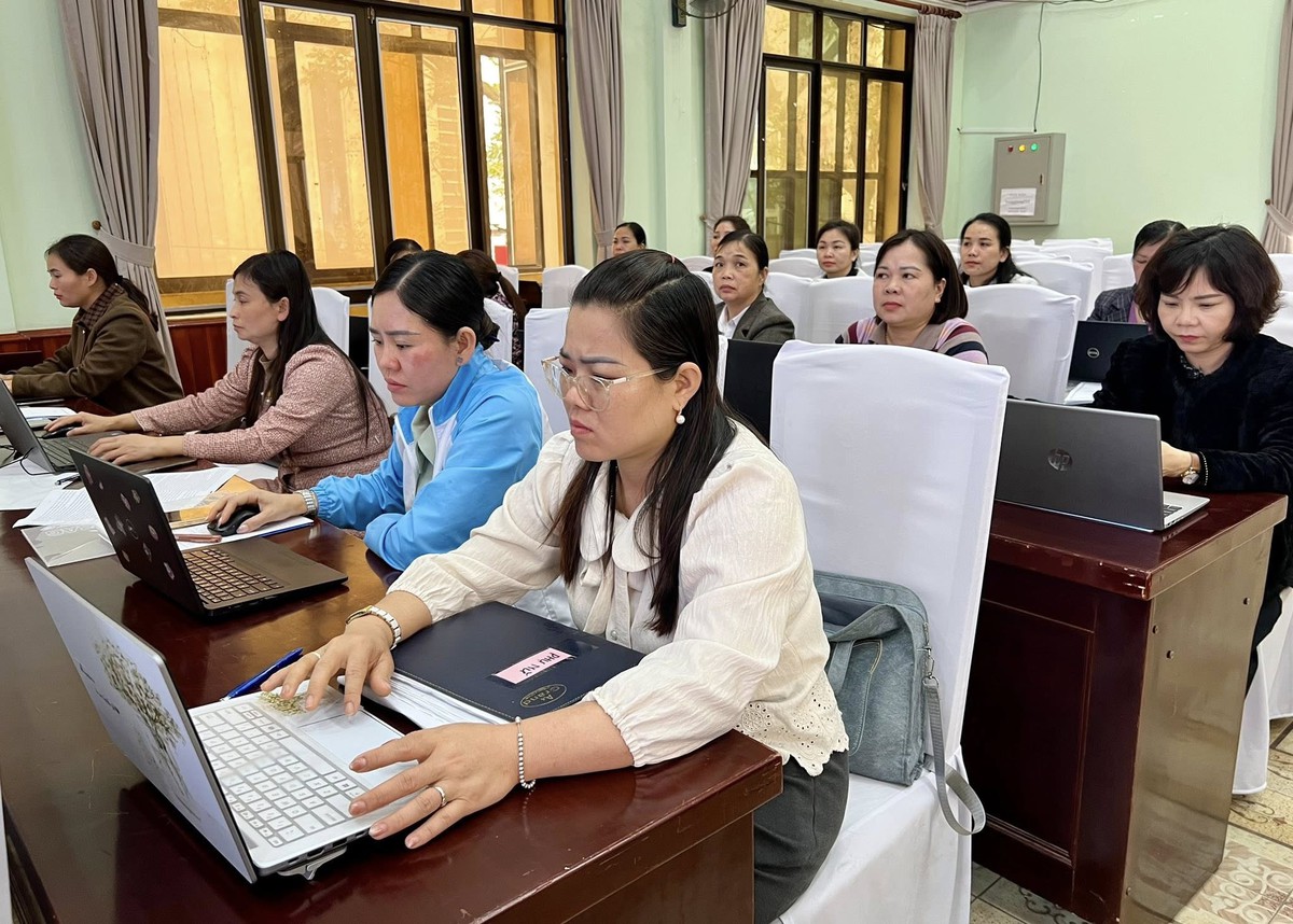 Cao Bằng: Tập huấn nghiệp vụ công tác Hội gắn với chuyển đổi số cho cán bộ cơ sở - Ảnh 4.