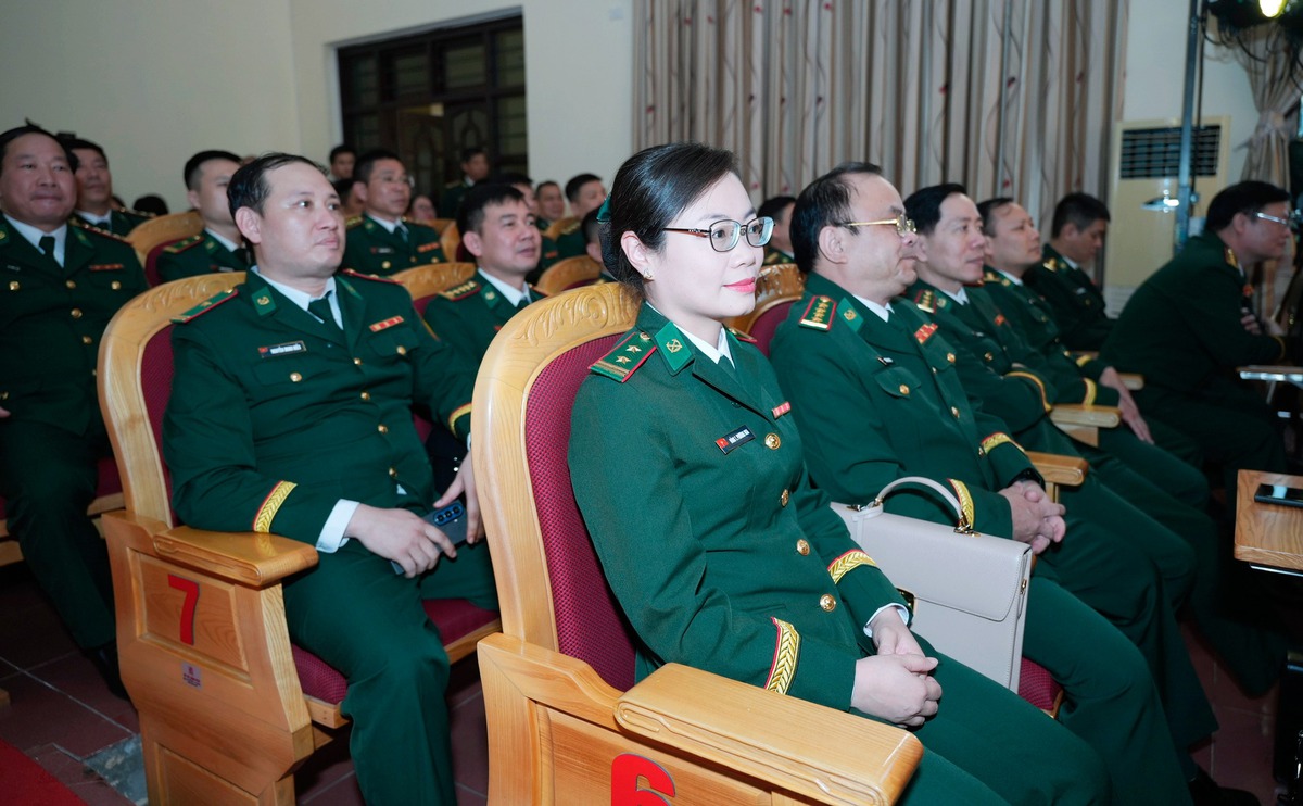 Bộ đội Biên phòng tôn vinh những gương mặt trẻ tiêu biểu, triển vọng - Ảnh 2.