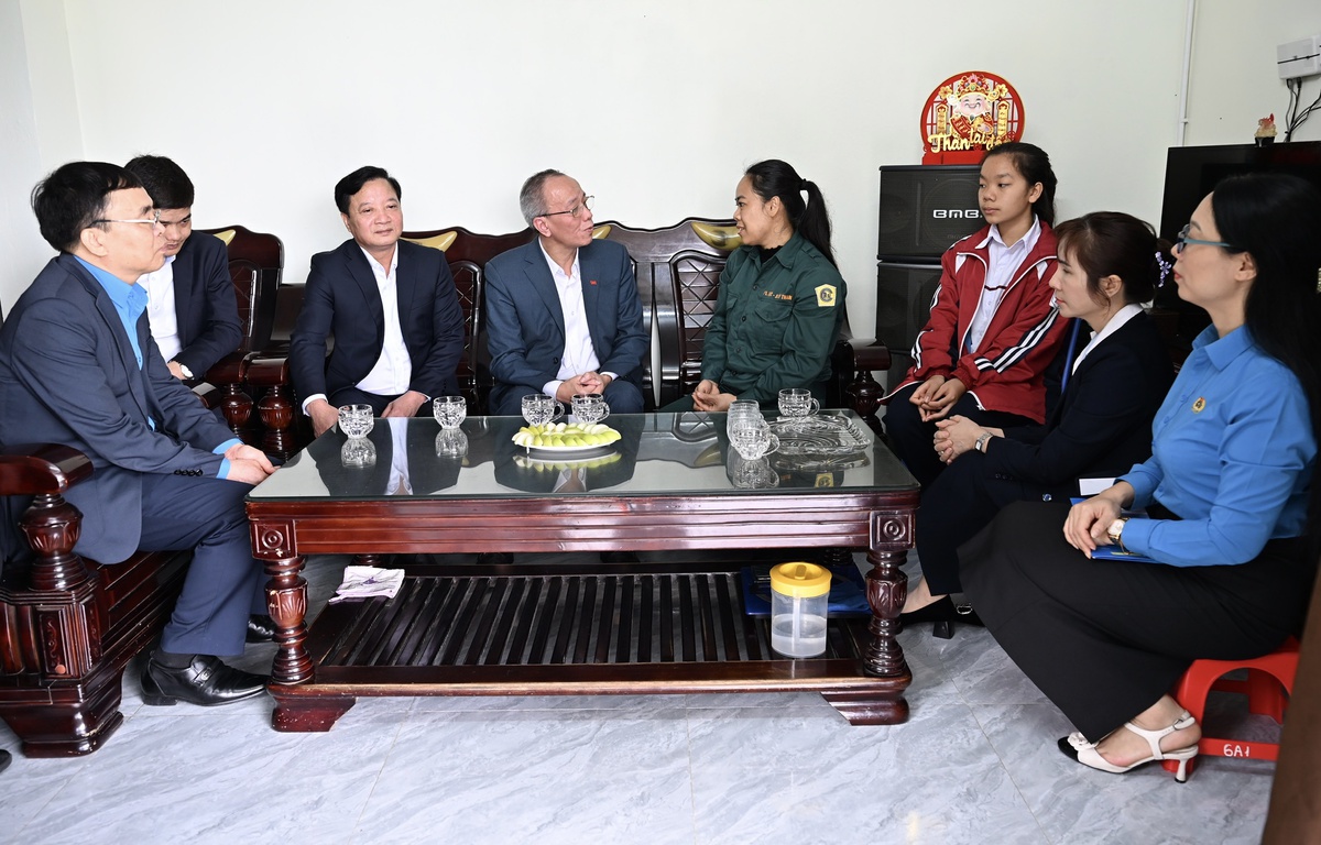 Tình yêu giúp nữ cán bộ Công đoàn giữ tròn "hai vai"- Ảnh 3.