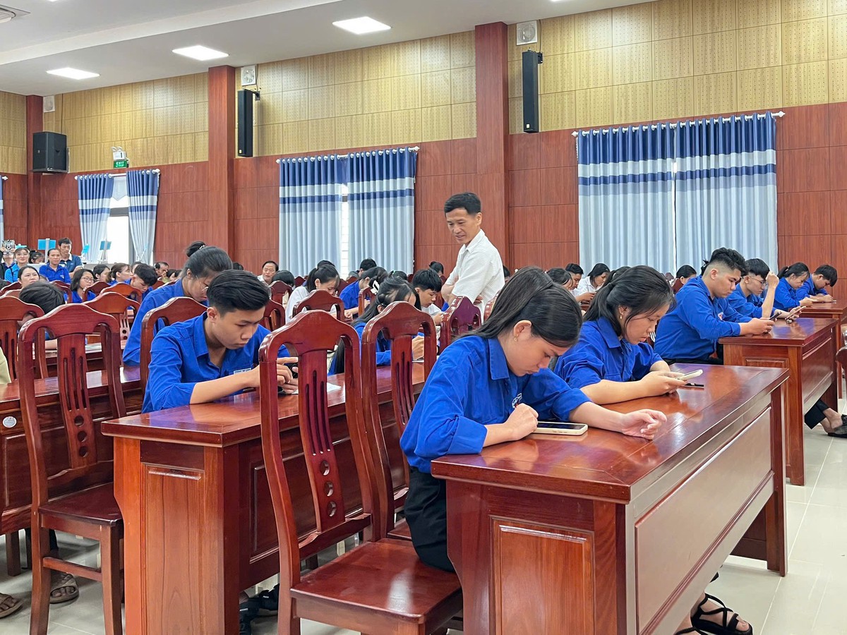 "Giữ lửa" tuổi trẻ vùng cao: Bài cuối - Trăn trở giữ chân nữ thanh niên- Ảnh 8. "Giữ lửa" tuổi trẻ vùng cao: Bài cuối - Trăn trở giữ chân nữ thanh niên- Ảnh 8.