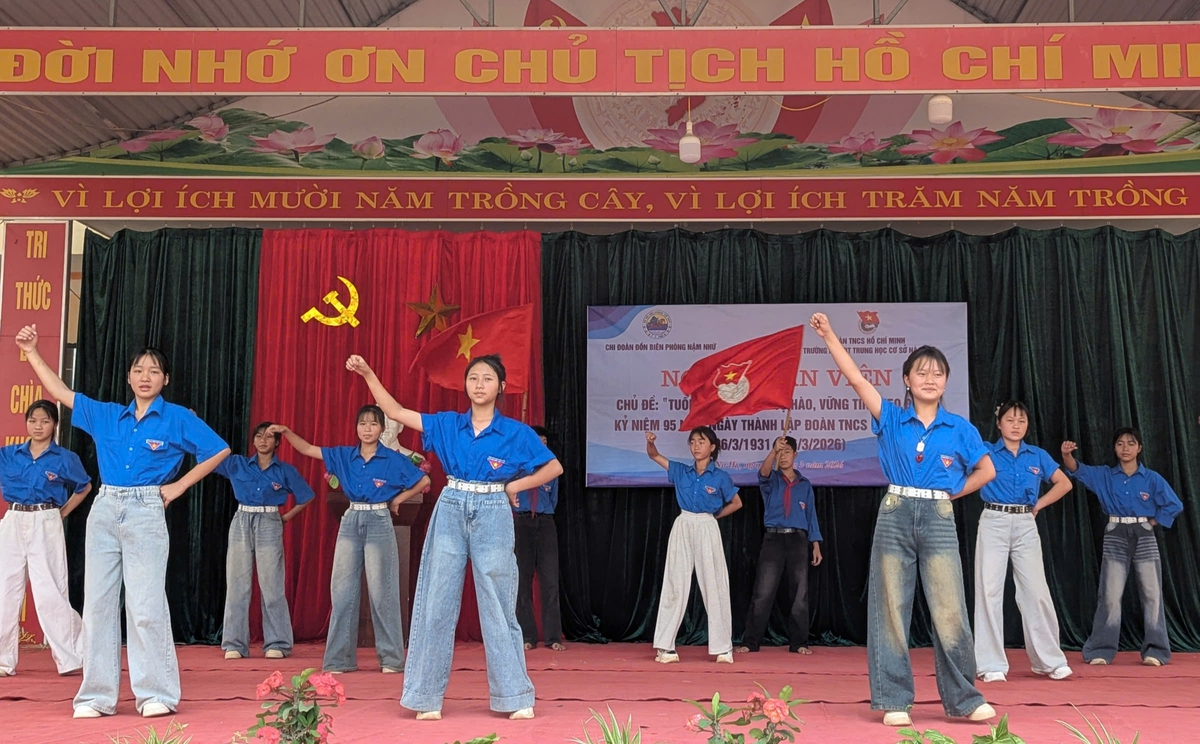 Khơi dậy niềm tự hào, trách nhiệm của thế hệ trẻ vùng biên - Ảnh 1.