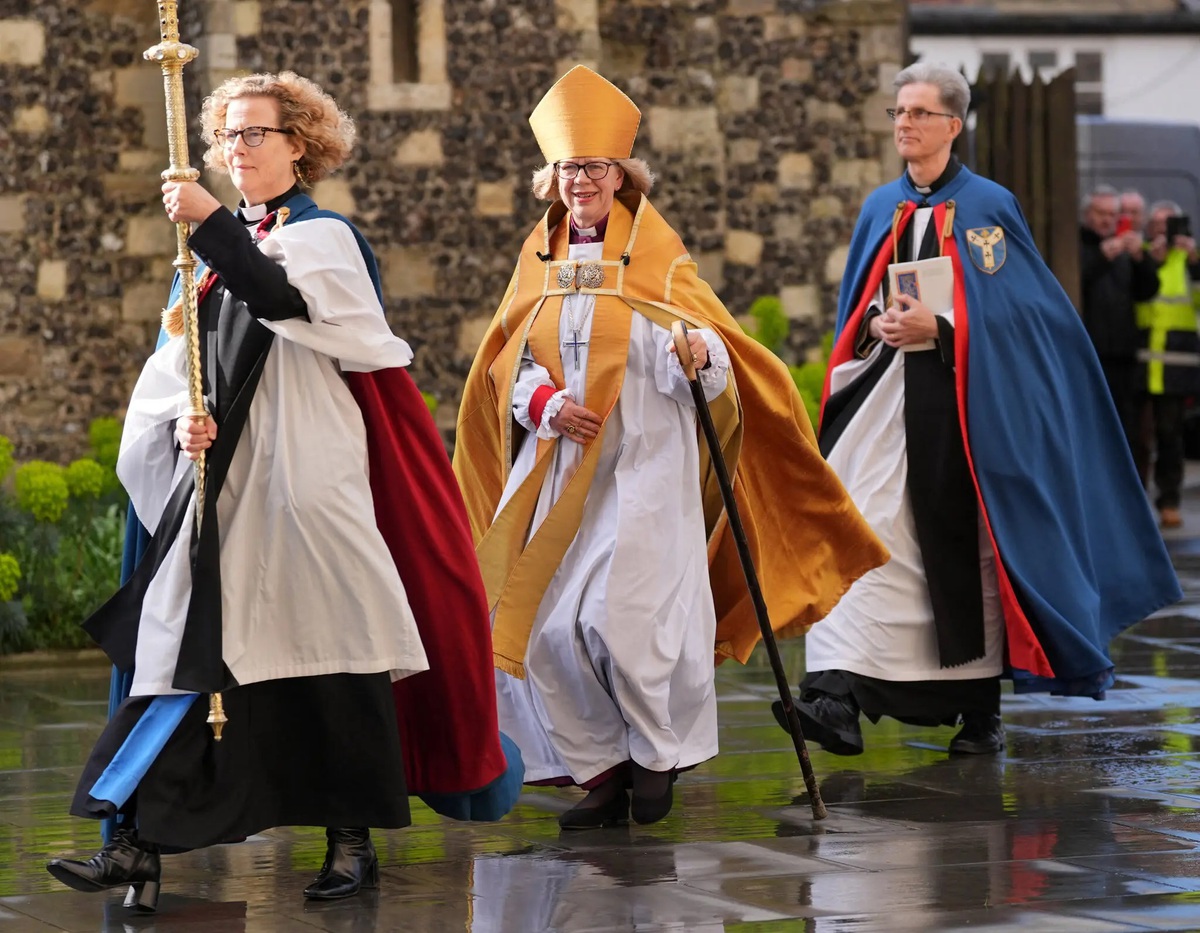 Nữ Tổng giám mục đầu tiên trong lịch sử 1.400 năm của Giáo hội Anh- Ảnh 2.