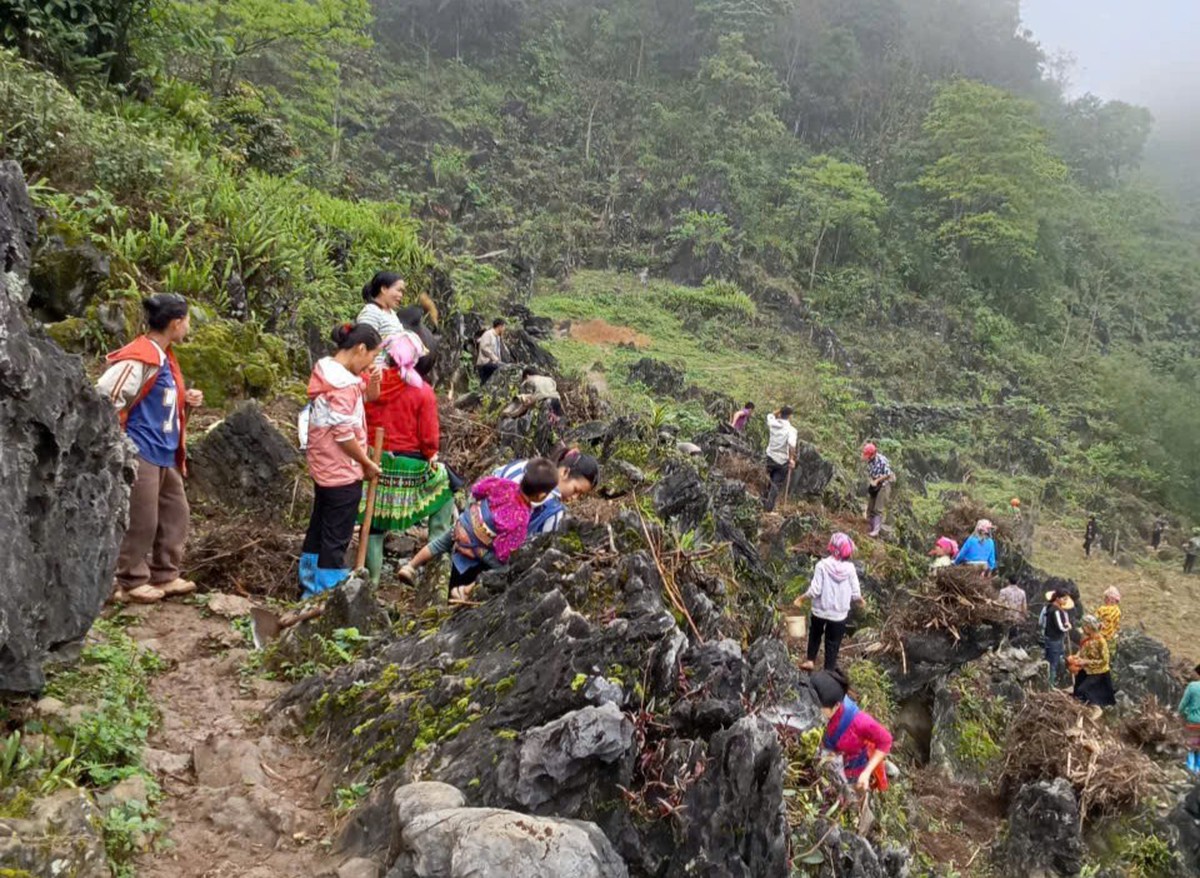 Lan tỏa tinh thần tương thân tương ái trong hội viên phụ nữ Cao Bằng- Ảnh 1. Lan tỏa tinh thần tương thân tương ái trong hội viên phụ nữ Cao Bằng- Ảnh 1.