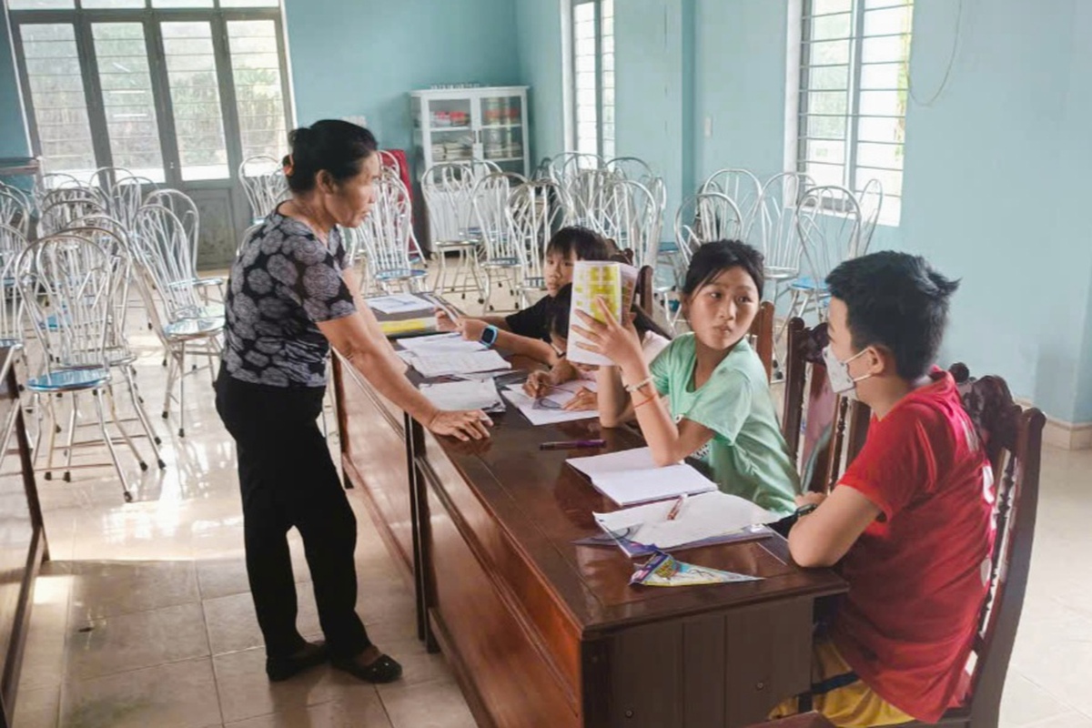 Những lớp học "0 đồng" của cô giáo về hưu- Ảnh 5. Những lớp học "0 đồng" của cô giáo về hưu- Ảnh 5.