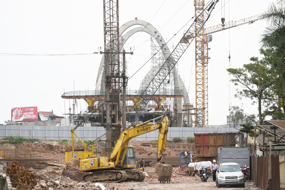 Dự án cầu Đuống mới: Mặt bằng thành "nút thắt" tiến độ- Ảnh 3.