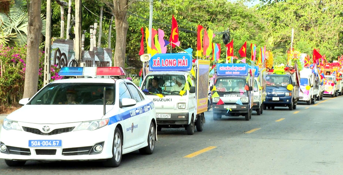 TPHCM: Lễ hội Dinh Cô lan tỏa giá trị di sản, hút khách tham gia trải nghiệm- Ảnh 1.