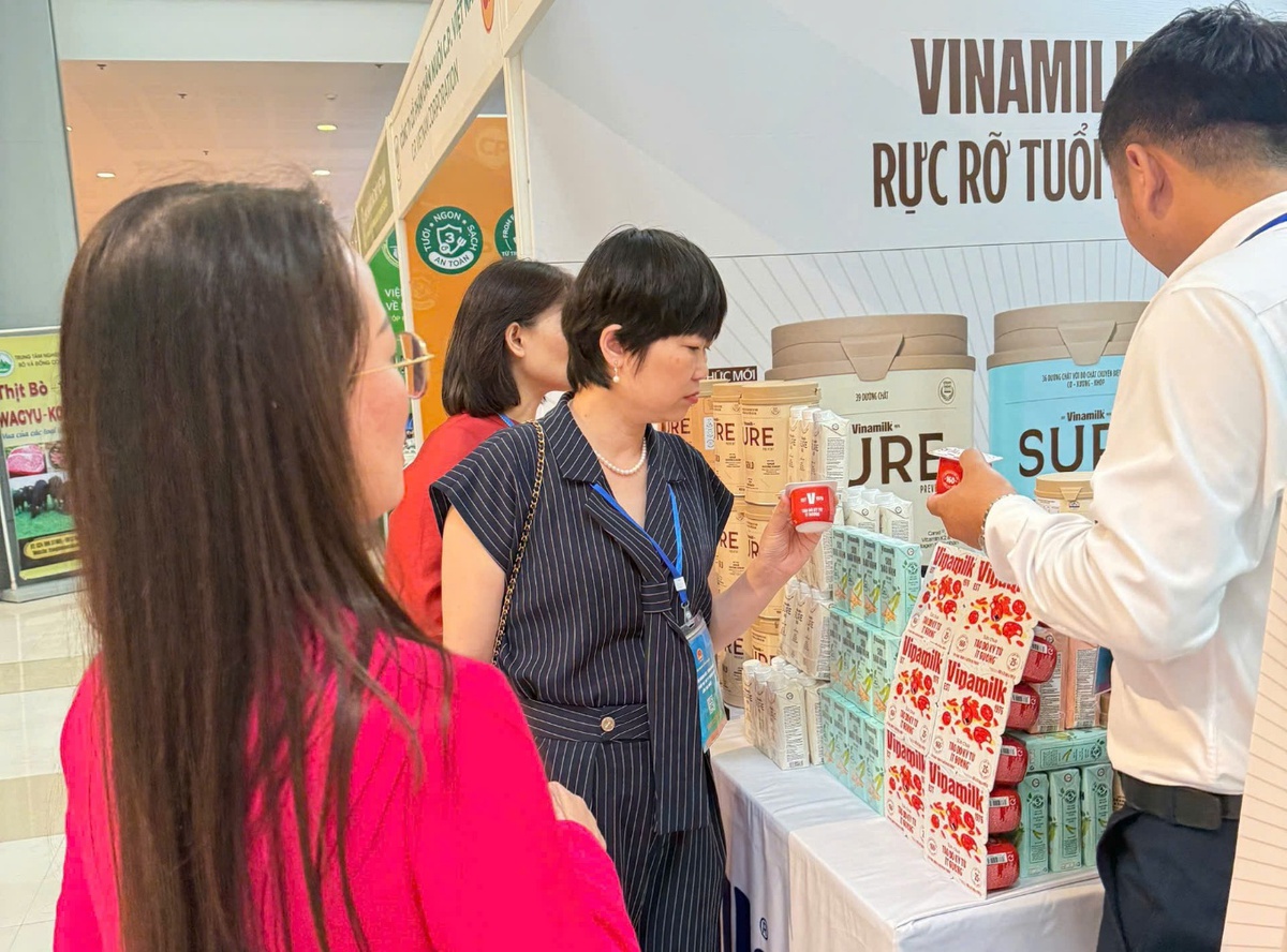 Vinamilk khẳng định vai trò tiên phong chuyển đổi xanh trong nông nghiệp- Ảnh 2.