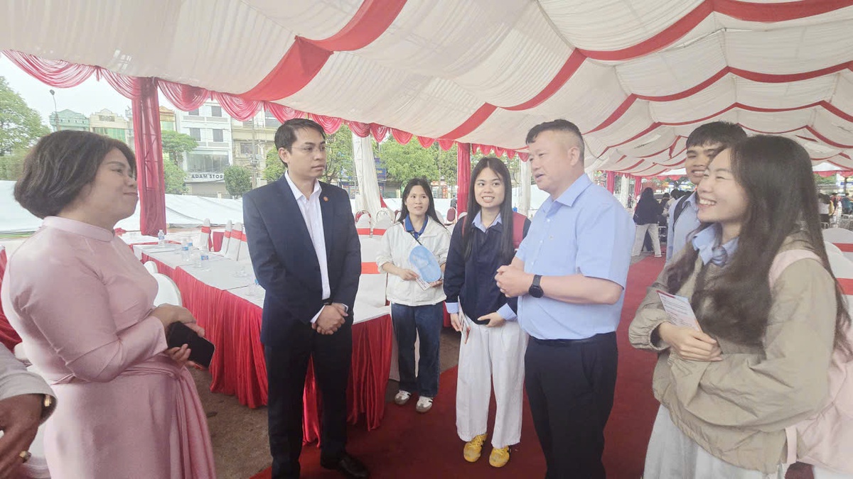 Lạng Sơn khơi thông “điểm nghẽn” việc làm cho lao động miền núi- Ảnh 8.