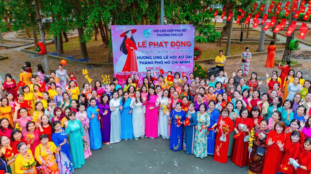 Hội LHPN TPHCM mời nữ nhân chứng lịch sử 85 tuổi "truyền lửa" cho cán bộ Hội- Ảnh 3. Hội LHPN TPHCM mời nữ nhân chứng lịch sử 85 tuổi "truyền lửa" cho cán bộ Hội- Ảnh 3.