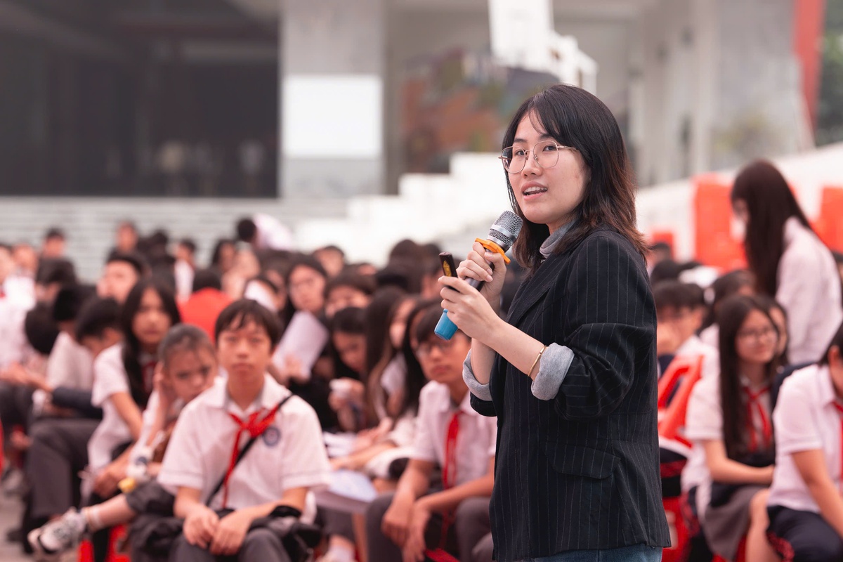 Trẻ em hóa thân thành KOL nhí: Nhiều nguy cơ rủi ro- Ảnh 3. Trẻ em hóa thân thành KOL nhí: Nhiều nguy cơ rủi ro- Ảnh 3.