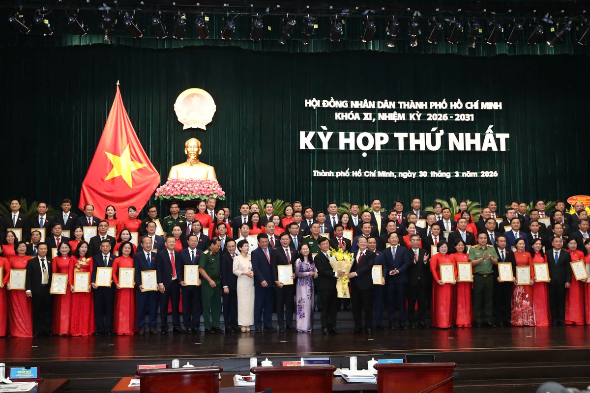 Kỳ họp thứ nhất HĐND TPHCM hoàn tất công tác nhân sự chủ chốt- Ảnh 1.