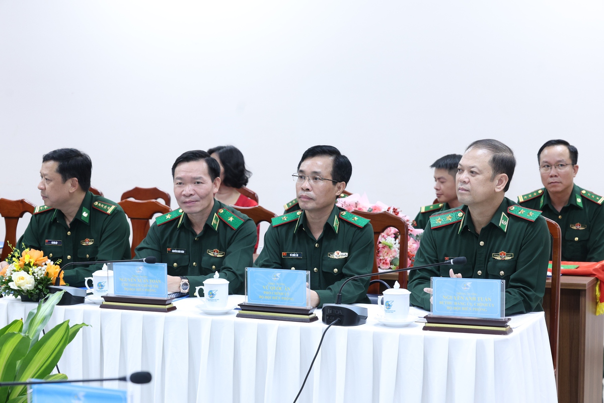 Phát huy tinh thần "3 nhất" trong chương trình "Đồng hành cùng phụ nữ biên cương"- Ảnh 2.