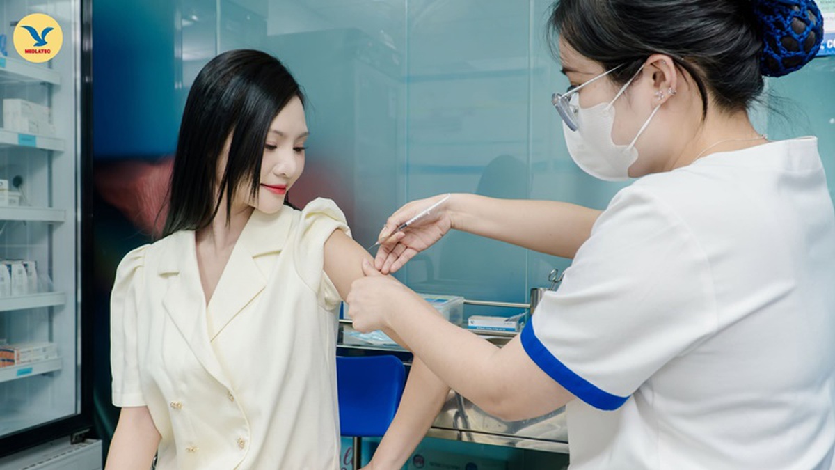 Tiêm chủng tại MEDLATEC nhận ngay ưu đãi miễn phí siêu âm- Ảnh 2.