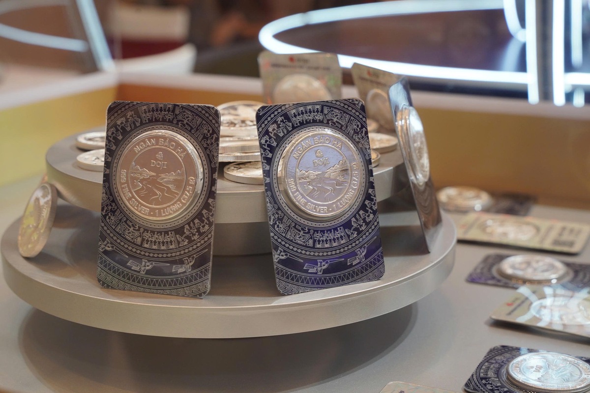 Từ thưởng lãm đến trải nghiệm: DOJI Shining show mang đến “bữa tiệc” trang sức giữa lòng Đà Nẵng- Ảnh 3.