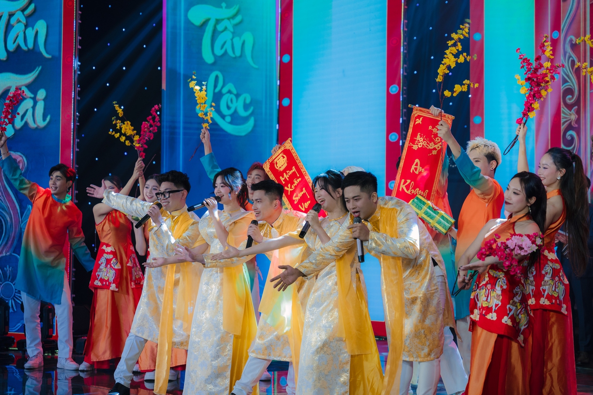 “KHỞI” - Khi văn hóa doanh nghiệp đồng nhịp cùng dòng chảy văn hóa đất nước- Ảnh 4. “KHỞI” - Khi văn hóa doanh nghiệp đồng nhịp cùng dòng chảy văn hóa đất nước- Ảnh 4.