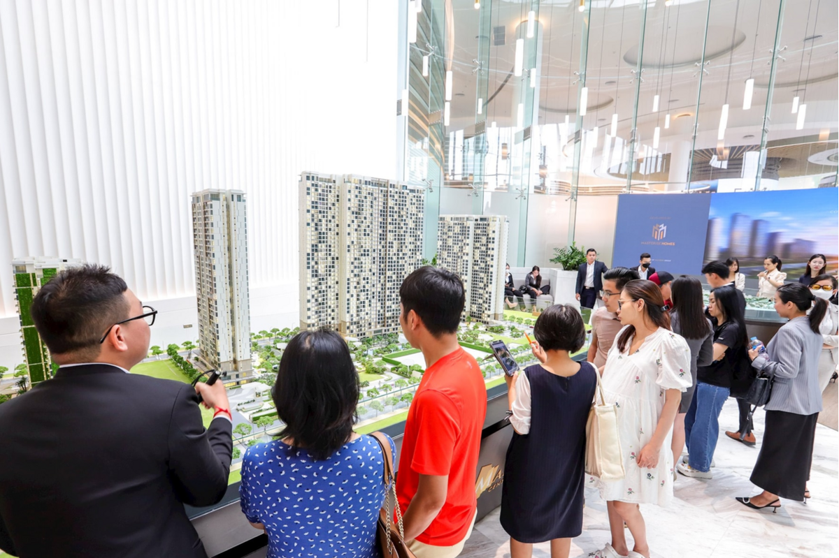 Cánh cửa thứ 3 cho giấc mơ an cư - Bài 1: Có 5 tỷ đồng vẫn khó mua nhà- Ảnh 1.