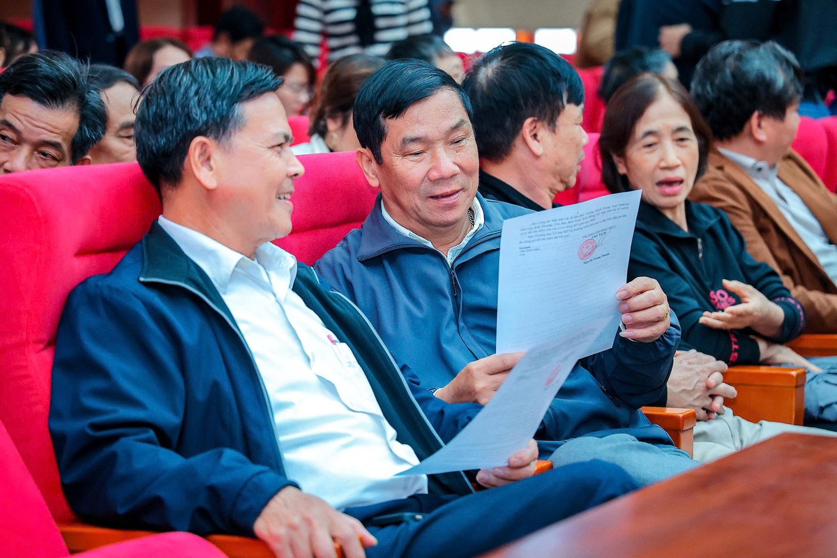 Ứng cử viên ĐBQH Vũ Văn Tiến: "Đi xa bằng tài năng, đi bền bằng tình nghĩa và cội nguồn"- Ảnh 2.