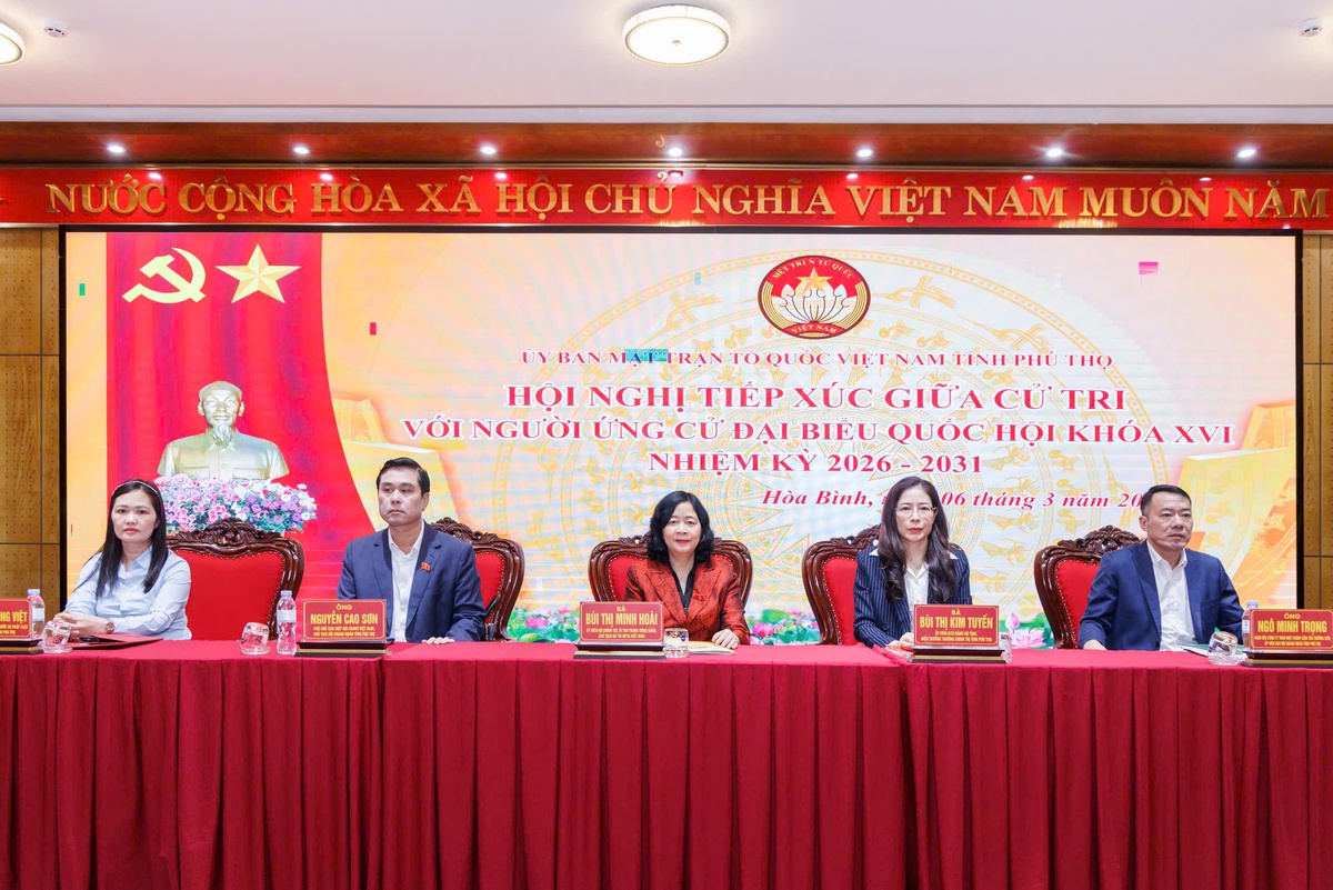 Chủ tịch UBTƯ MTTQ Việt Nam Bùi Thị Minh Hoài tiếp xúc cử tri tỉnh Phú Thọ- Ảnh 6.