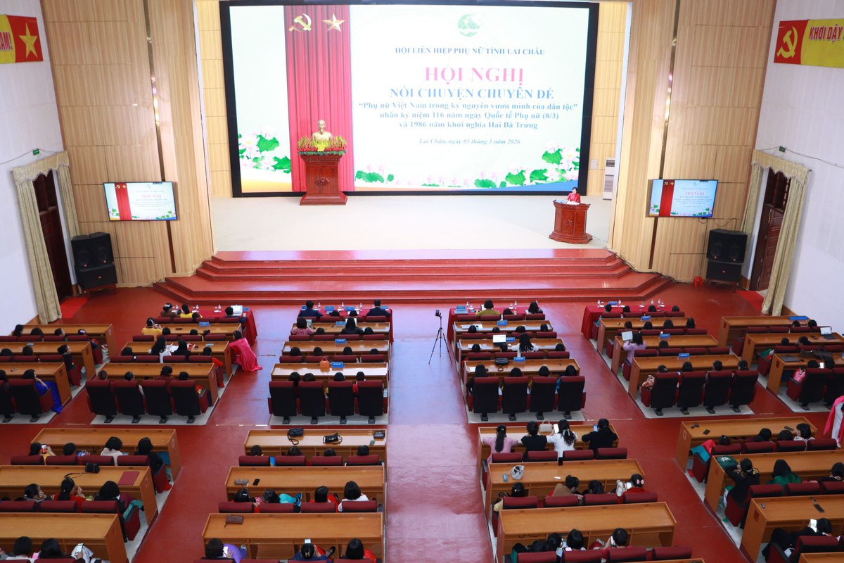 Hội LHPN tỉnh Lai Châu tổ chức Hội nghị nói chuyện chuyên đề nhân Ngày 8/3- Ảnh 2.
