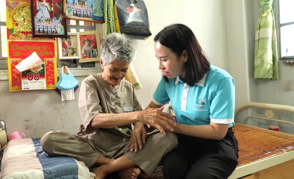 Thay đóa hồng bằng những hành động thiết thực, để Ngày 8/3 thêm ý nghĩa- Ảnh 2.