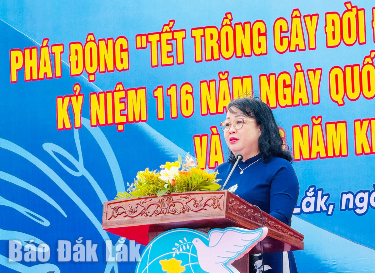 Phụ nữ Đắk Lắk phát động “Tết trồng cây đời đời nhớ ơn Bác Hồ” và Năm Thi đua 2026- Ảnh 1.