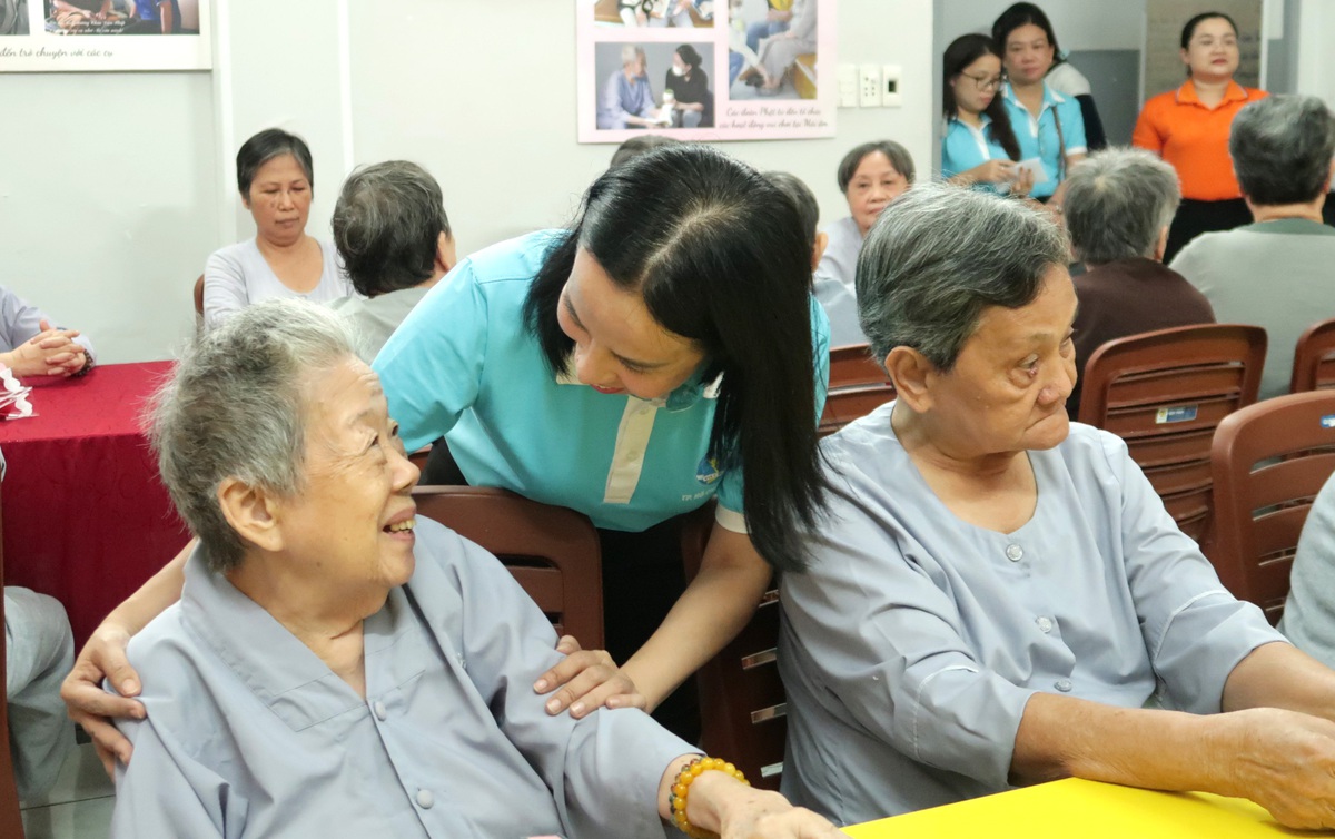 Thay đóa hồng bằng những hành động thiết thực, để Ngày 8/3 thêm ý nghĩa- Ảnh 3.