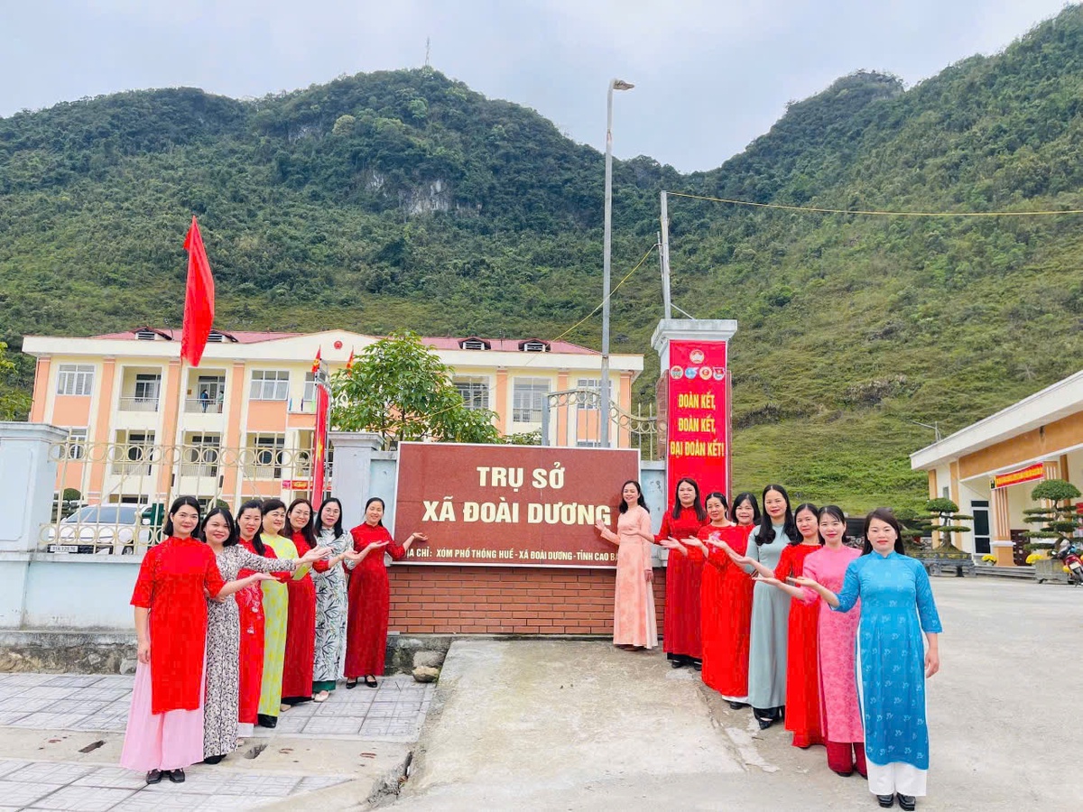 Hoạt động mừng Ngày 8/3 độc đáo của phụ nữ tỉnh Cao Bằng- Ảnh 1.